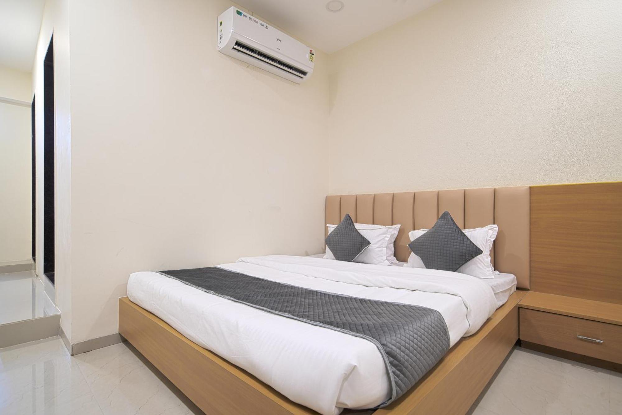 Hotel Shivlok Ujjain Δωμάτιο φωτογραφία