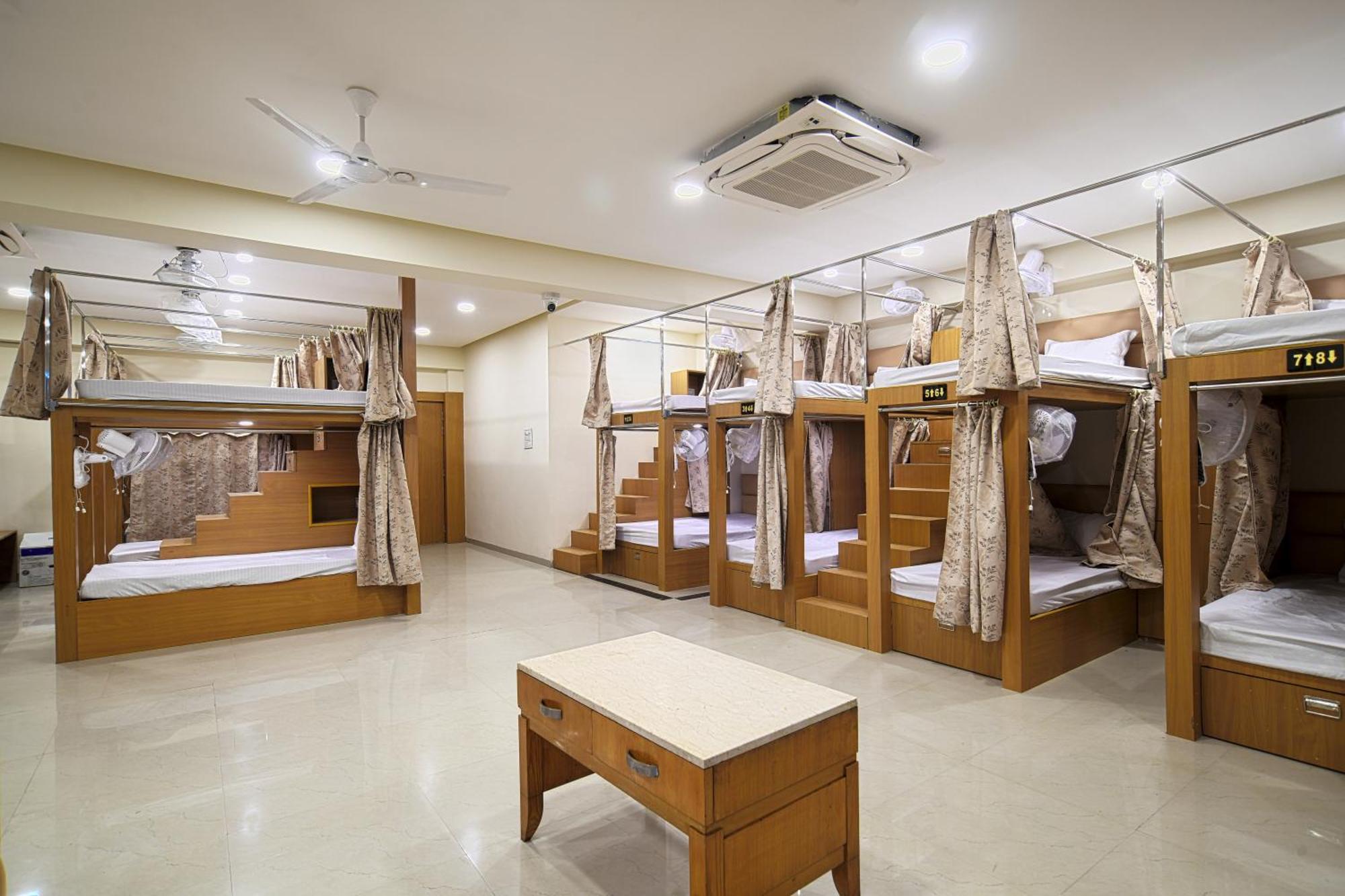 Hotel Shivlok Ujjain Εξωτερικό φωτογραφία
