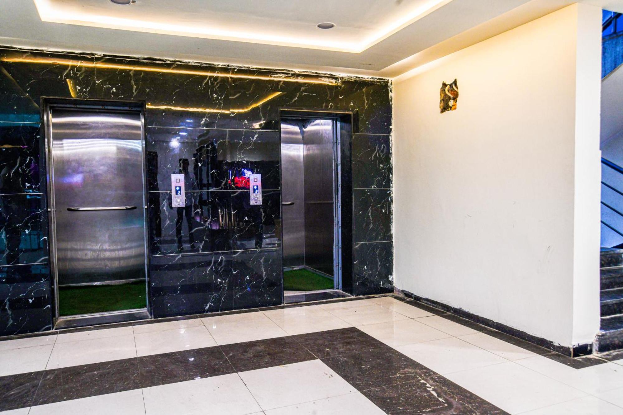 Hotel Shivlok Ujjain Εξωτερικό φωτογραφία