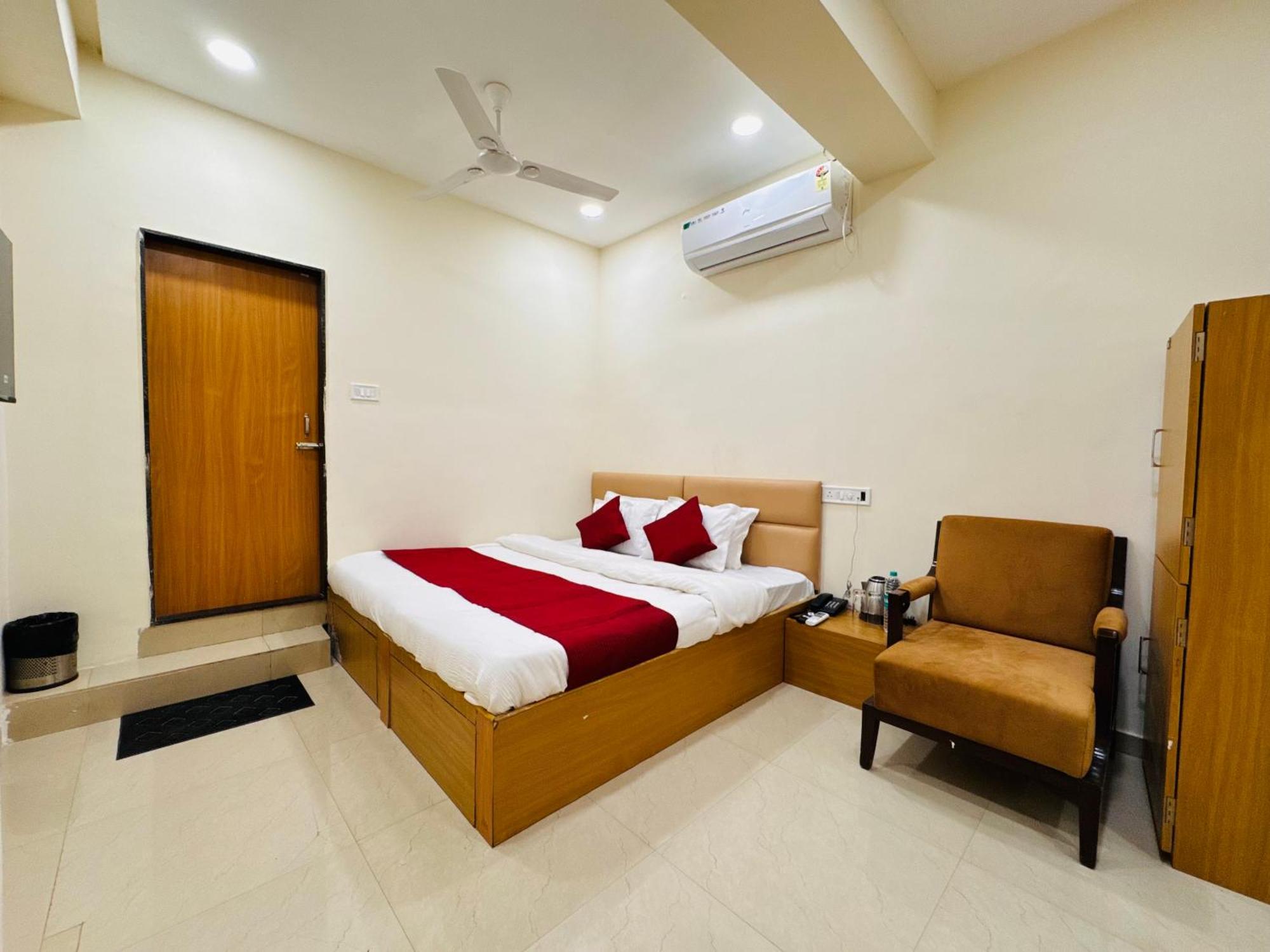 Hotel Shivlok Ujjain Εξωτερικό φωτογραφία