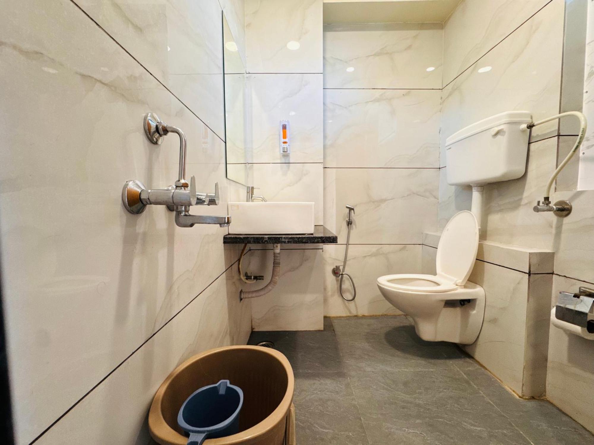 Hotel Shivlok Ujjain Εξωτερικό φωτογραφία